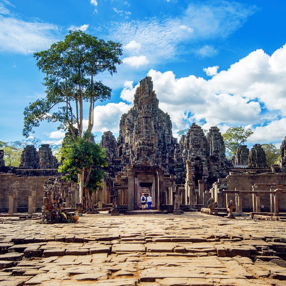 Thaiwander Travel Best Tour Agency in Bangkok, Thailand Bayon Temple With Giant Stone Faces, Angkor Wat, Siem Reap, Camb